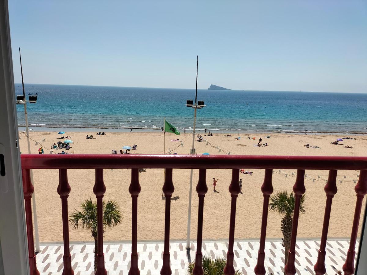 Las Damas 3B Beach Front - Pool & Parking Benidorm Exterior photo