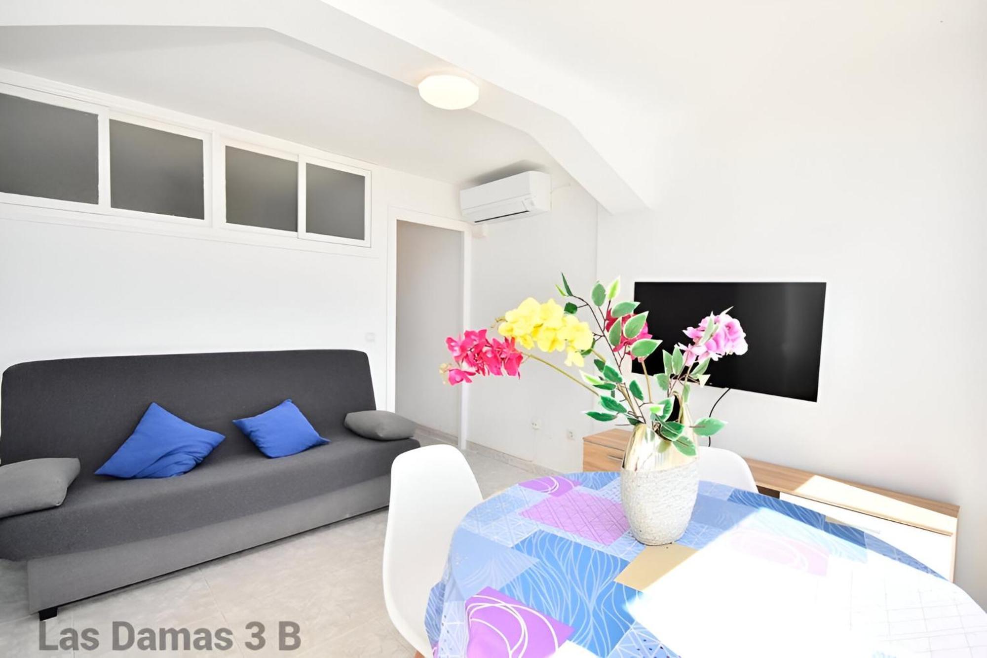 Las Damas 3B Beach Front - Pool & Parking Benidorm Exterior photo