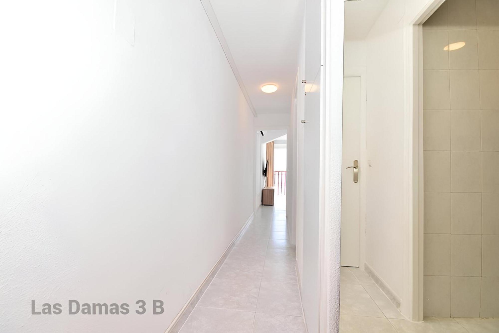 Las Damas 3B Beach Front - Pool & Parking Benidorm Exterior photo