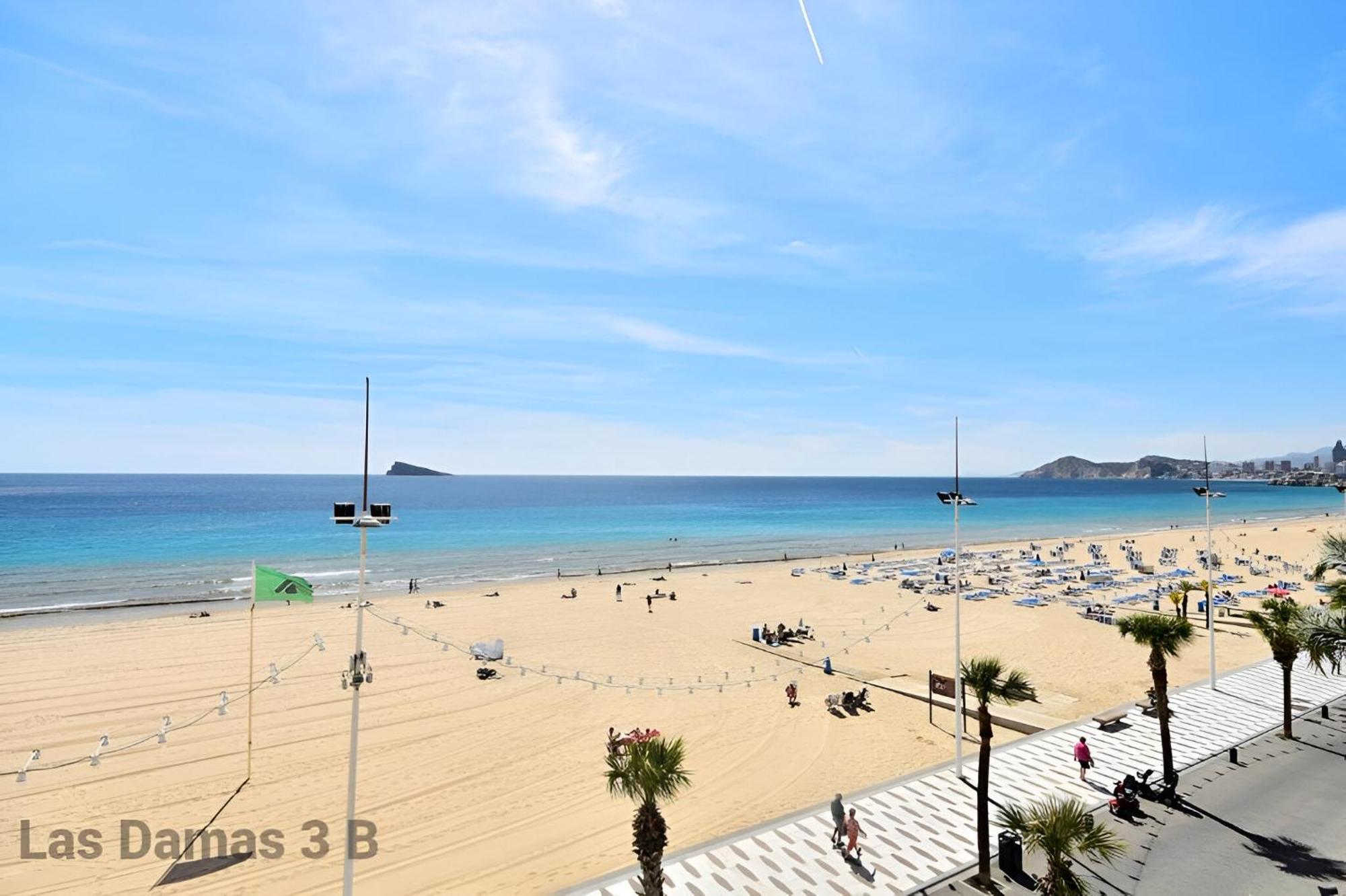 Las Damas 3B Beach Front - Pool & Parking Benidorm Exterior photo